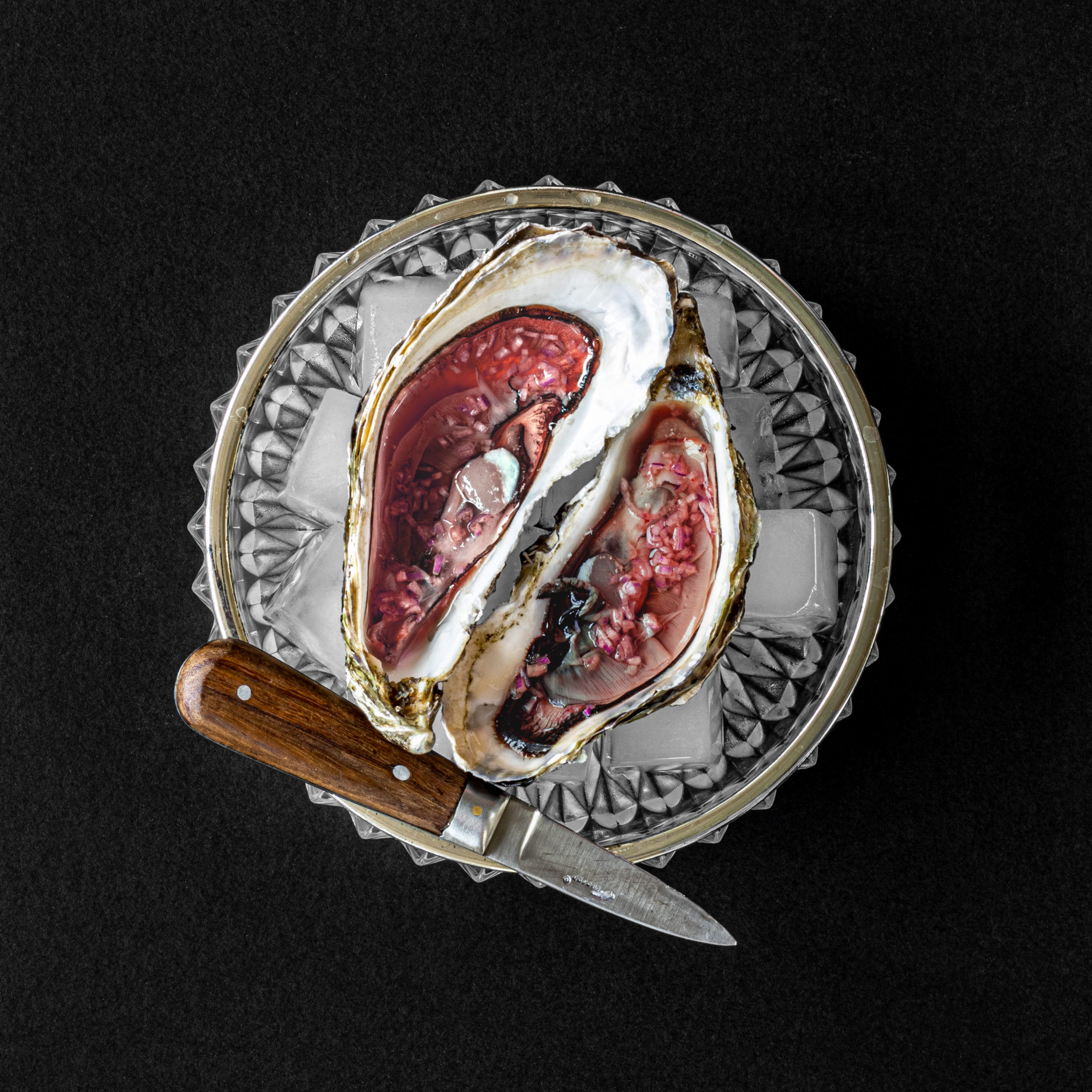 Austern mit Vinaigrette - Kleinigkeiten zum Champagner - Perlage à trois Austern mit Vinaigrette - Kleinigkeiten zum Champagner - Perlage à trois